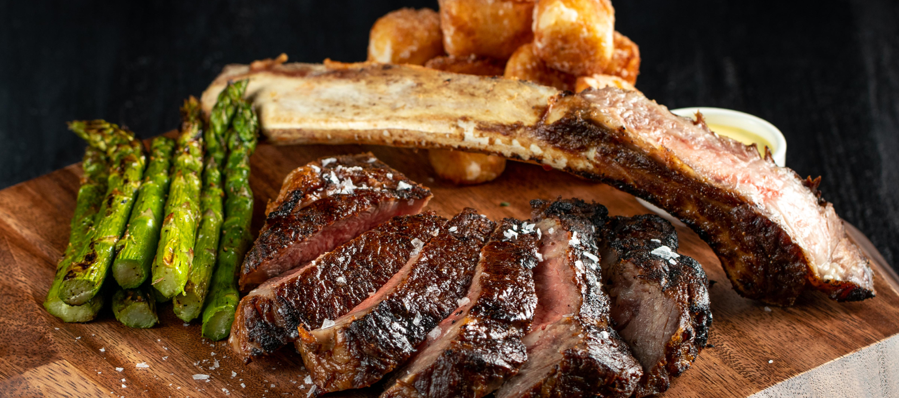 STK Steakhouse Fallsview Tomahawk
