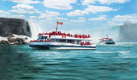 Niagara City Cruises: Voyage to the Falls Boat Tour