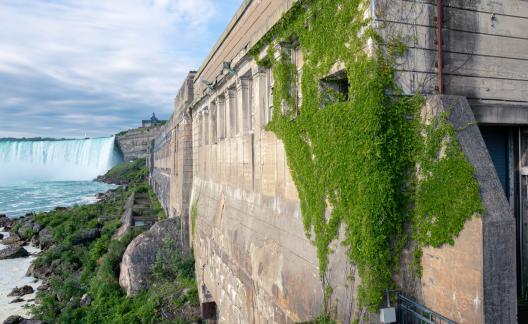 niagara falls summer